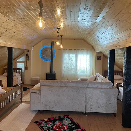 Vendégház Riza *